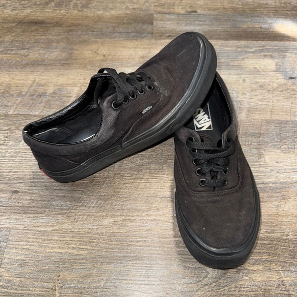 Vans Other - Vans Era Black Black Canvas Sneakers Mens 8 Womens 9.5 Triple Black Low Top Shoe